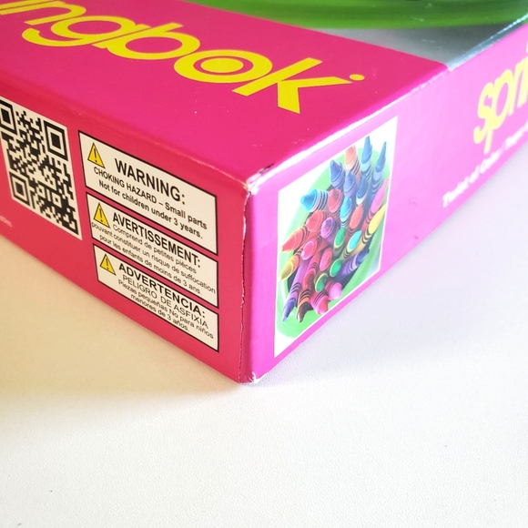 Springbok Twist of Color 500 Piece Jigsaw Puzzle - Picture 8 of 12